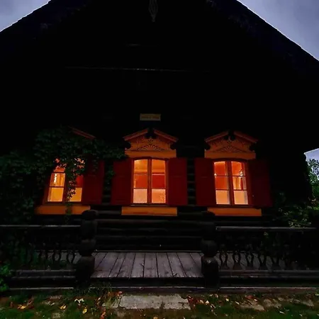 Dom wakacyjny Alexandrowka Wohnen Im Unesco Weltkulturerbe Haus