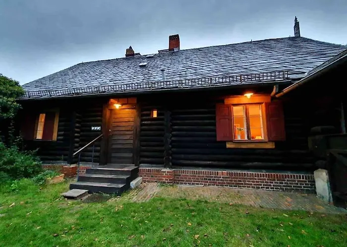 度假居 Alexandrowka Wohnen Im Unesco Weltkulturerbe Haus